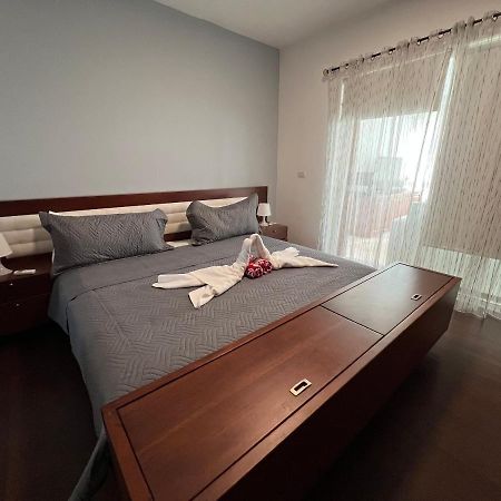 Caribbean Suites With Rooftop Pool Punta Cana Exterior foto