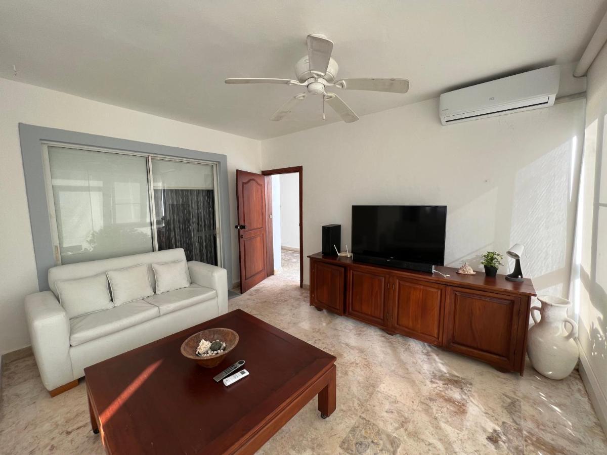 Caribbean Suites With Rooftop Pool Punta Cana Exterior foto